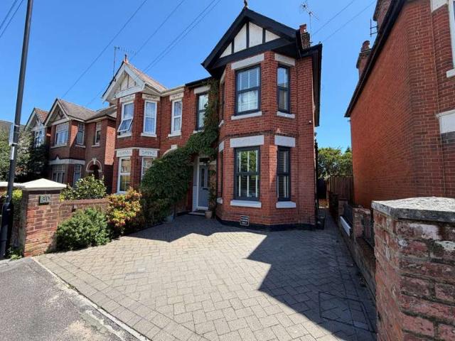 Farm for sale in Bitterne Manor, City Of Southampton