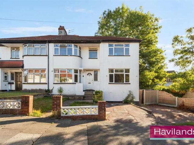Farm for sale in London Borough of Barnet, Greater London