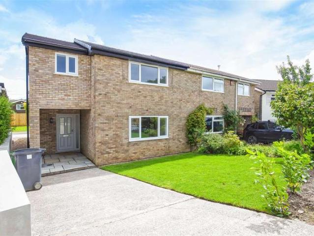Farm for sale in Falcon Lodge, Wales