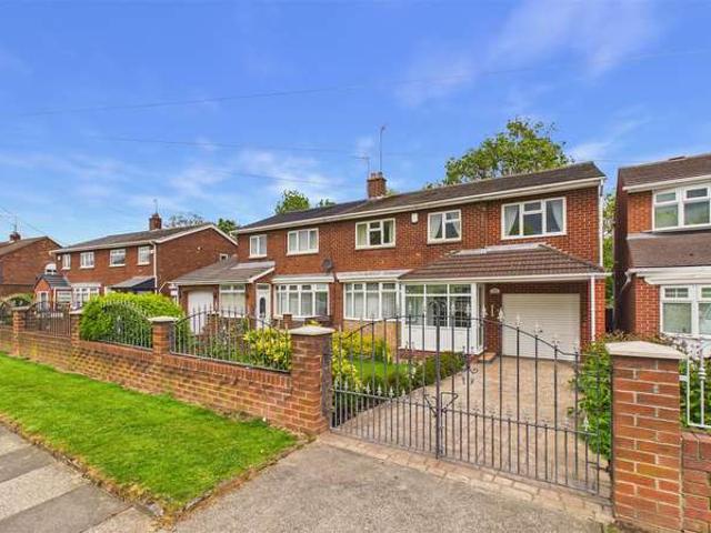 Farm for sale in Hill View, Sunderland