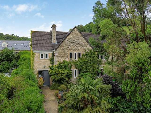 Farm for sale in Brimscombe and Thrupp, School House