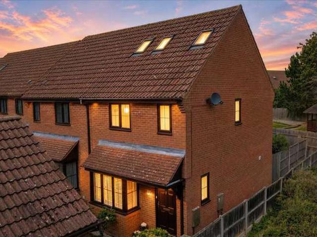 Farm for sale in Bletchley, Milton Keynes