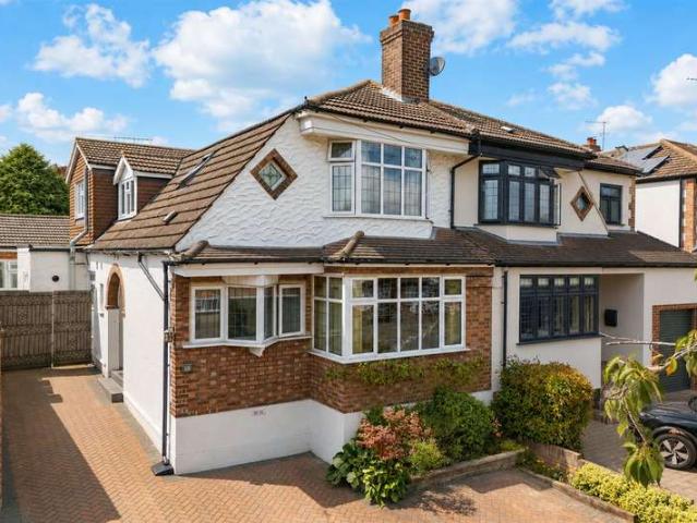Farm for sale in Ivy Chimneys, Epping