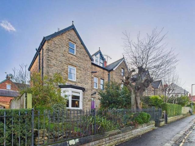 Farm for sale in Eskdaleside cum Ugglebarnby, Sleights