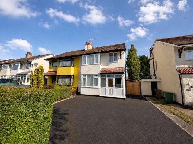 Farm for sale in Pensby, Wirral
