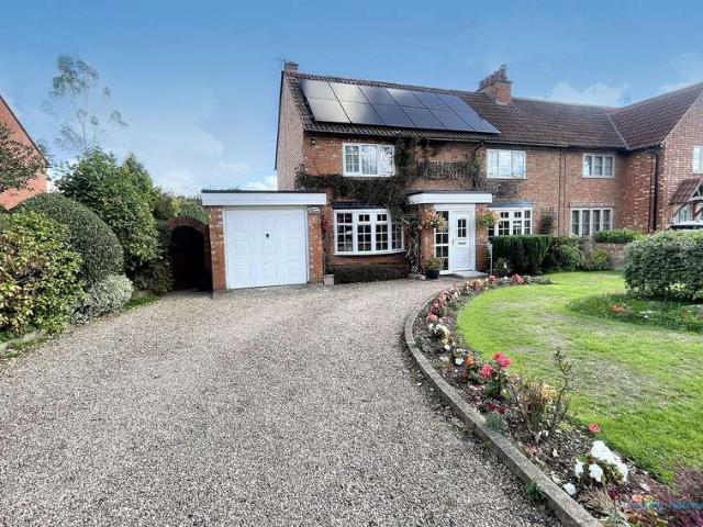 Farm for sale in Alderminster, Warwickshire