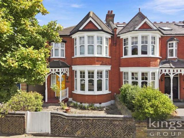 Farm for sale in London Borough of Enfield, Greater London