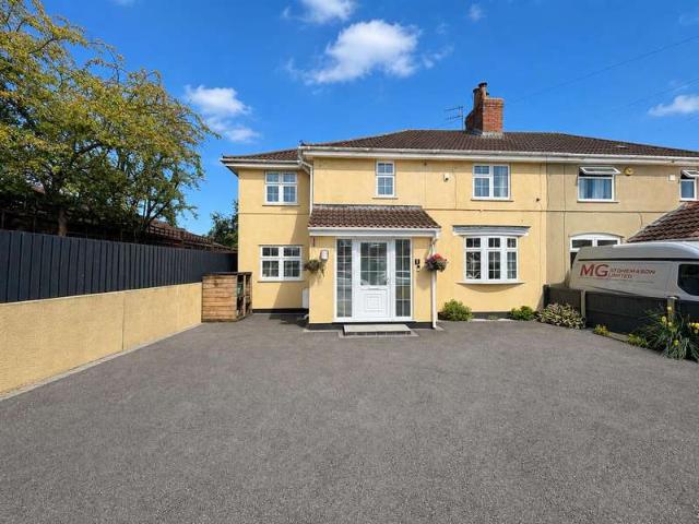 Farm for sale in Feckenham, City Of Bristol
