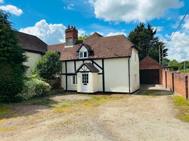 Farm for sale in Midgham, West Berkshire