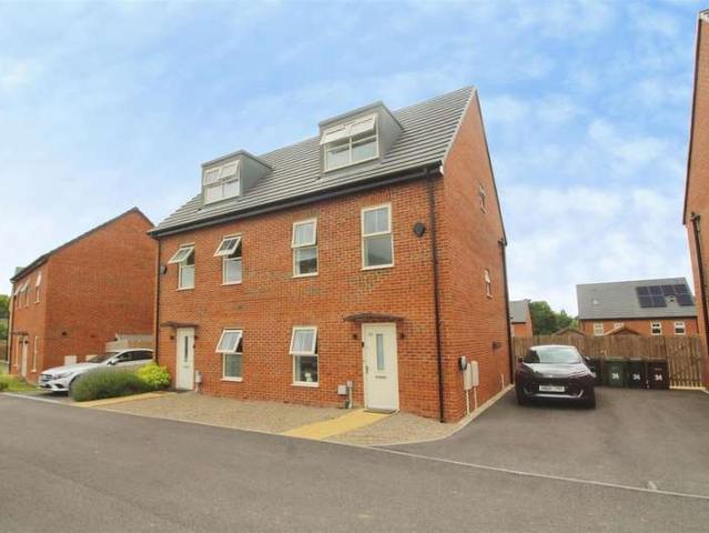 Farm for sale in Killingbeck, West Yorkshire