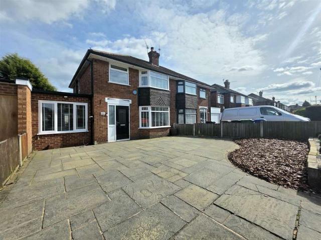 Farm for sale in Heald Green, Greater Manchester