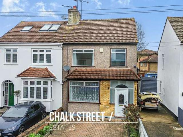 Farm for sale in London Borough of Havering, Greater London