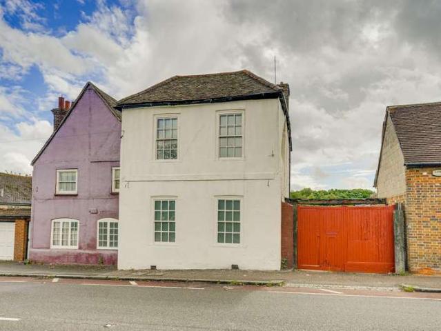 Farm for sale in Hockliffe, Bedfordshire