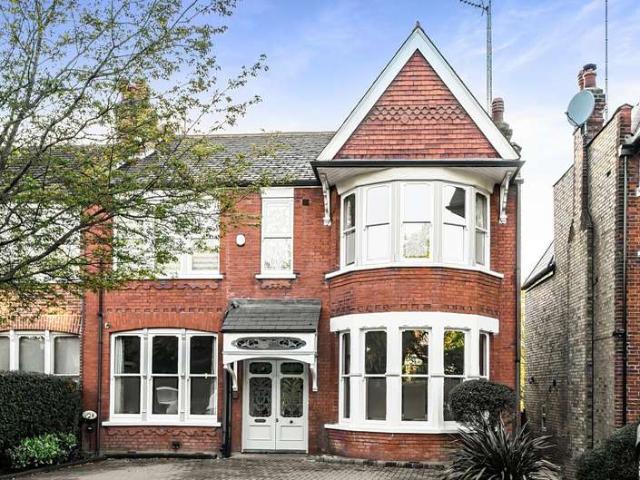Farm for sale in Woodside Park, Greater London