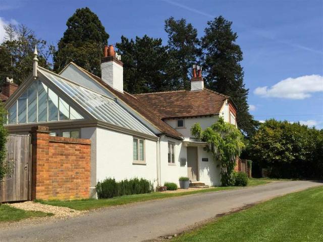 Farm for sale in Checkendon, South Oxfordshire