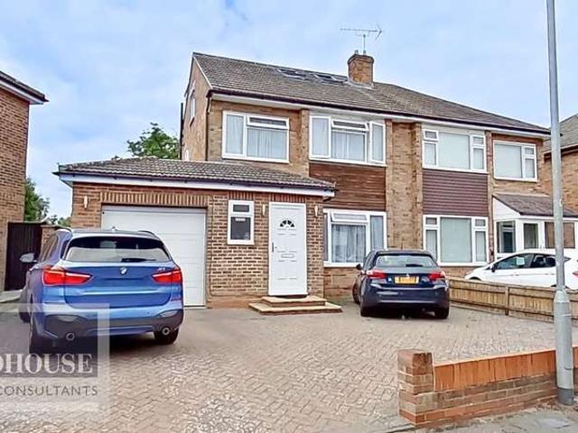 Farm for sale in Broxbourne, Hertfordshire