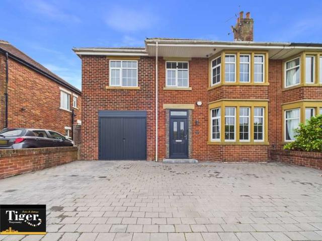 Farm for sale in Mereside, Blackpool