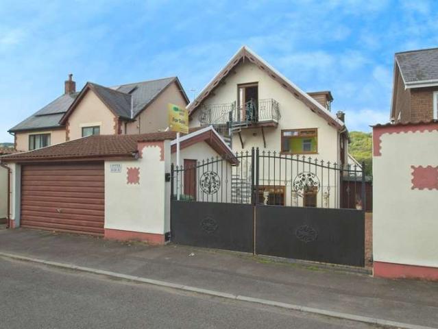 Farm for sale in Graigwen, Pontypridd
