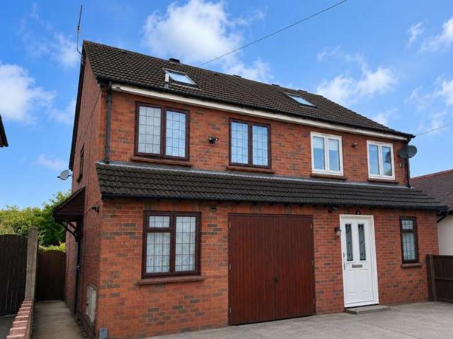 Farm for sale in Farnborough, Hampshire