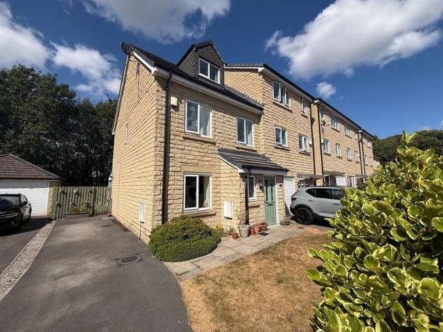 Farm for sale in Idle, West Yorkshire