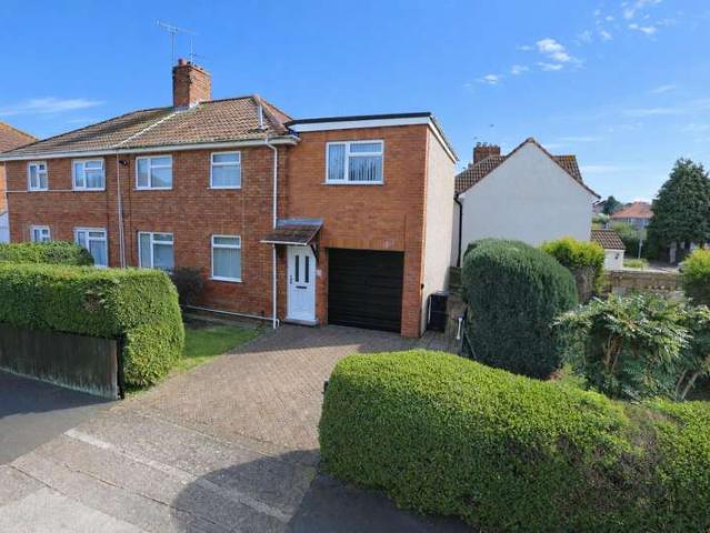 Farm for sale in Feckenham, City Of Bristol