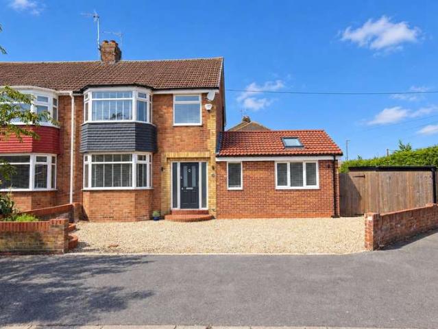 Farm for sale in Molescroft