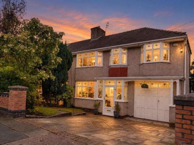 Farm for sale in Woolton, Liverpool