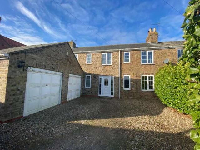 Farm for sale in Catwick, East Riding Of Yorkshire