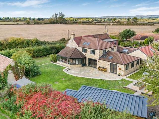 Farm for sale in Little Haresfield, Stroud