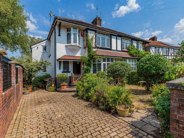 Farm for sale in Rhydypenau, Falcon Lodge