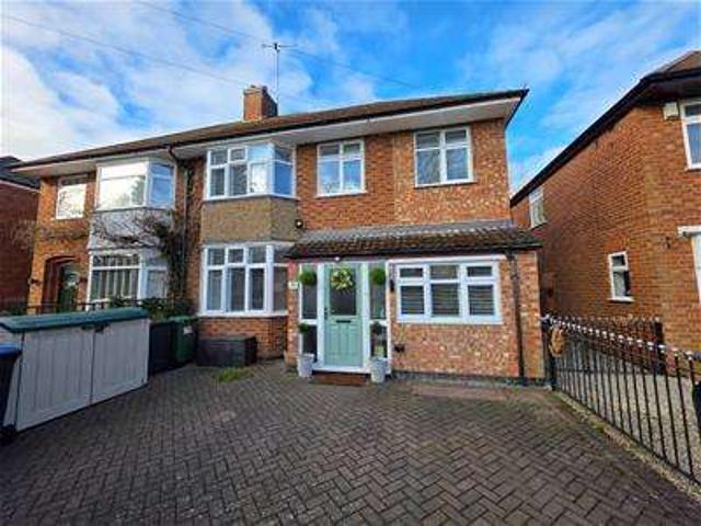 Farm for sale in New Bilton, Warwickshire