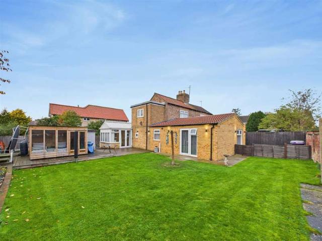 Farm for sale in Belleau, Lincolnshire