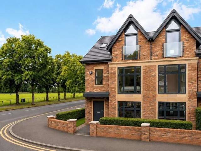 Farm for sale in Trafford Park, Greater Manchester