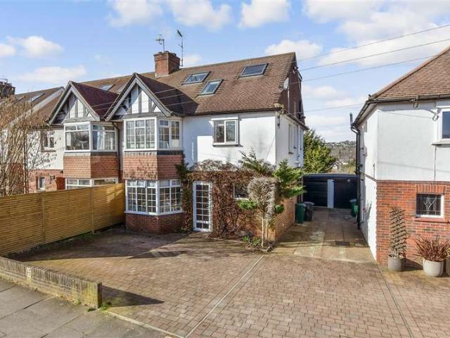 Farm for sale in Patcham