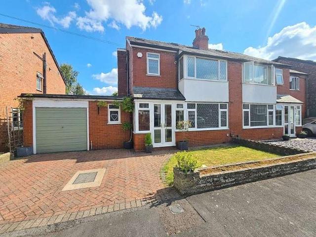 Farm for sale in Cheadle Hulme, Greater Manchester