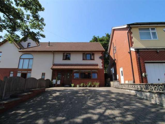 Farm for sale in Lee Bank, Greater Manchester