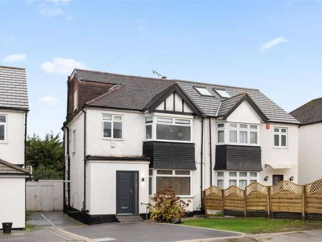 Farm for sale in Broadfields, Greater London
