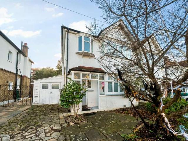 Farm for sale in Norbiton, Greater London