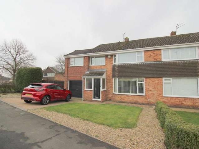 Semi Detached House for rent in Belmont, Belmont
