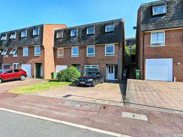 Farm for sale in Eastbourne, East Sussex