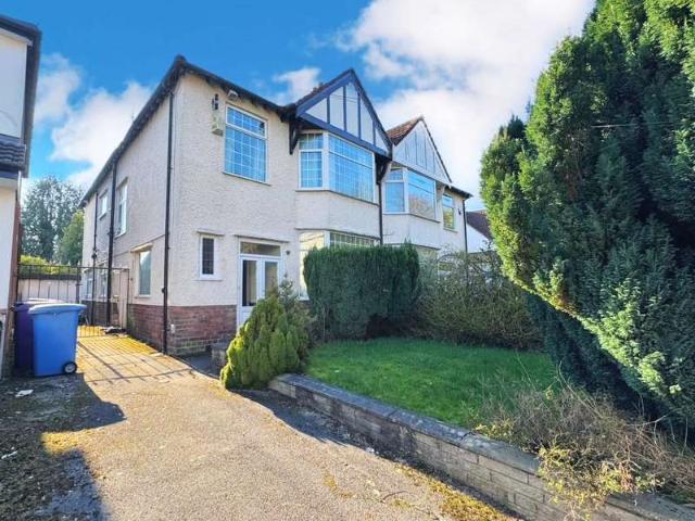 Farm for sale in Knotty Ash, Calderstones