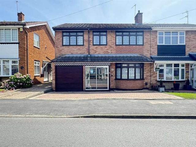 Farm for sale in Lane Head, Willenhall