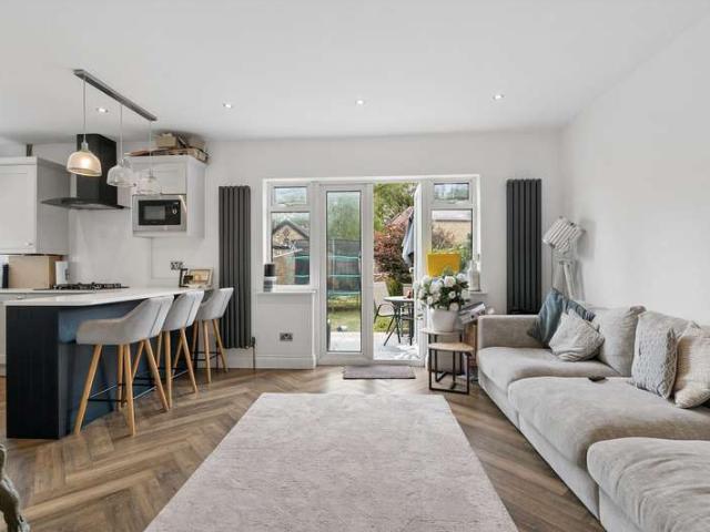 Farm for sale in London Borough of Hounslow, Greater London