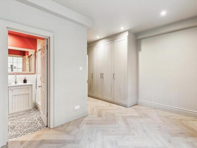 Property for rent in Cat Hill