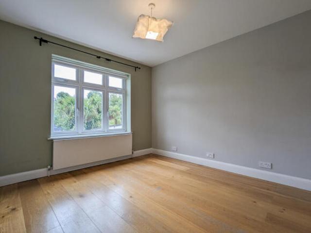 Farm for rent in Twickenham, Greater London