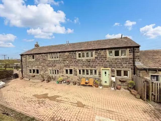 House for rent in Luddenden, West Yorkshire