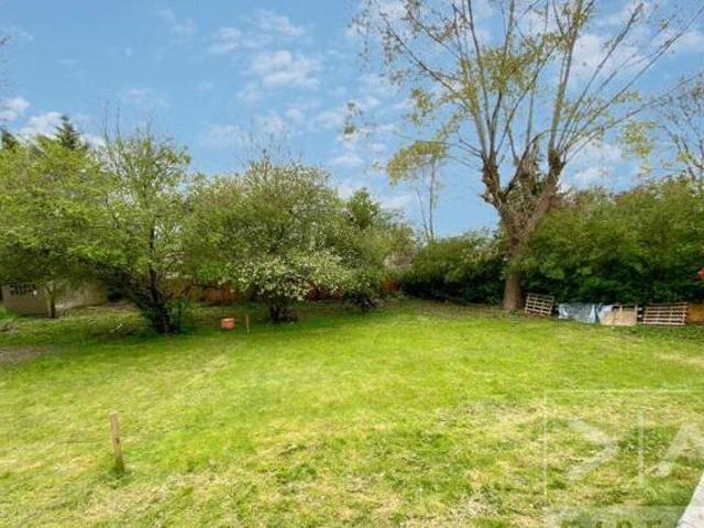 House for rent in Nork, Red Hill