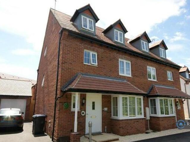 House for rent in Bishopton, Scotland