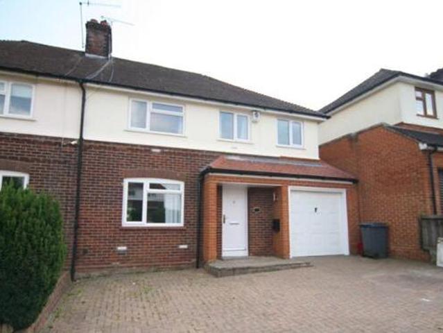 House for rent in Navestock Side, Essex