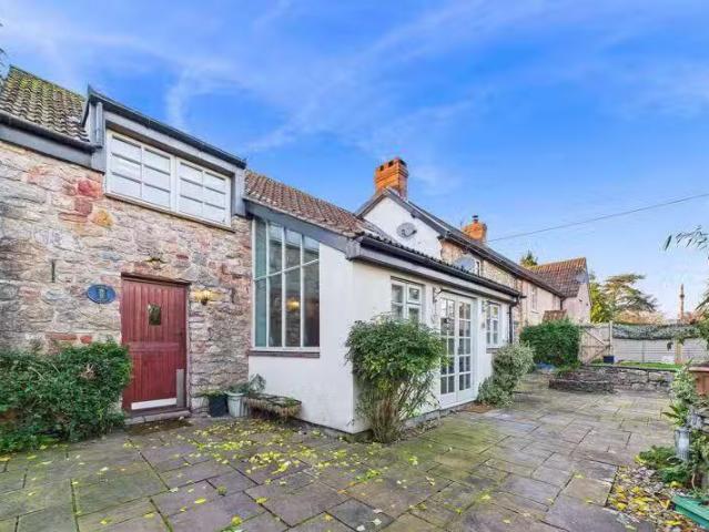 House for rent in Congresbury, North Somerset